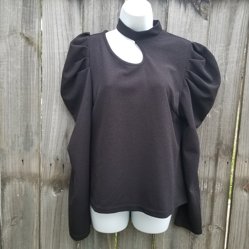 Unique Black Top